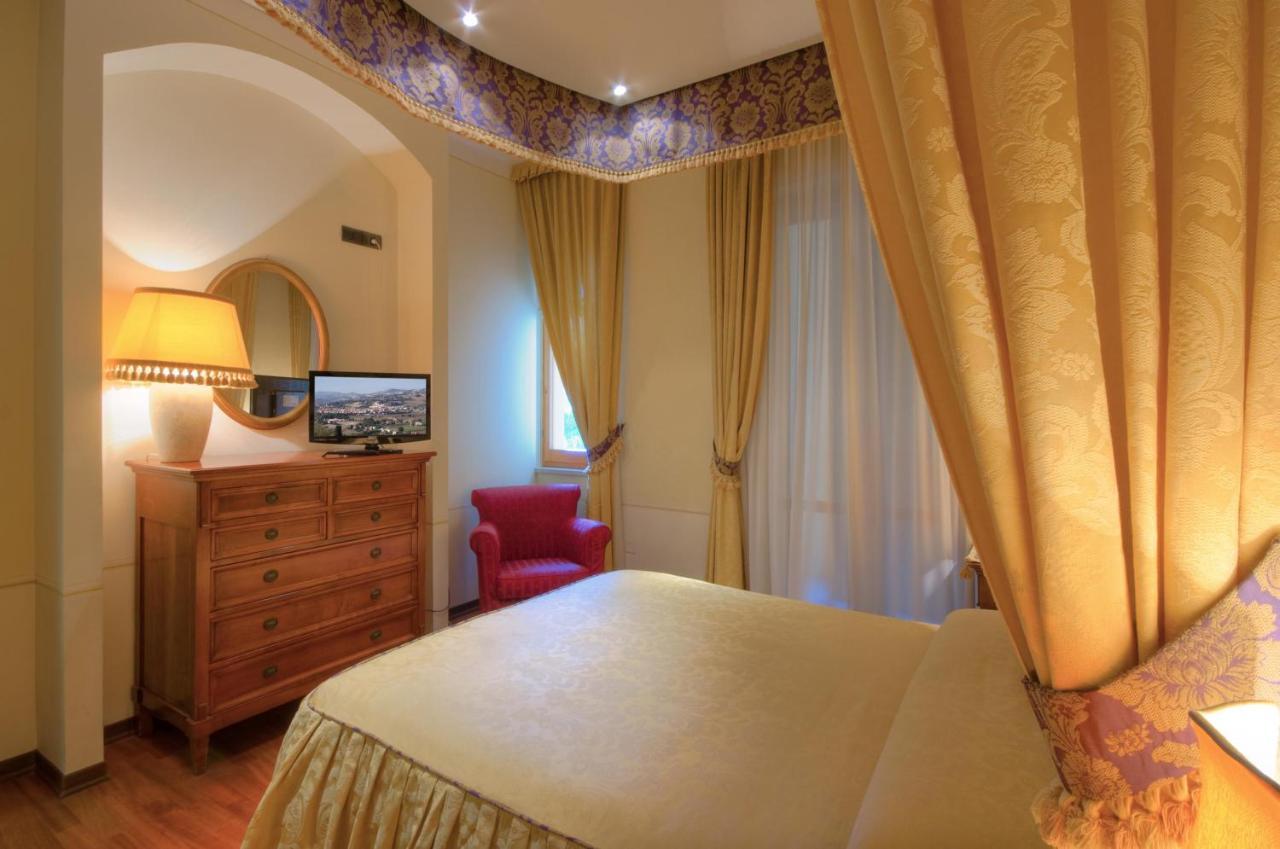 Hotel Giardino San Lorenzo in Campo Eksteriør bilde