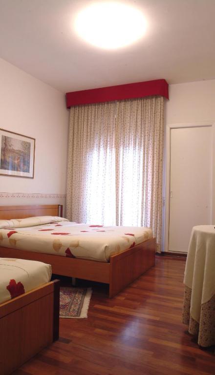 Hotel Giardino San Lorenzo in Campo Eksteriør bilde